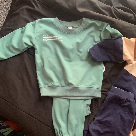 Bundle sets - Picture 2 of 3